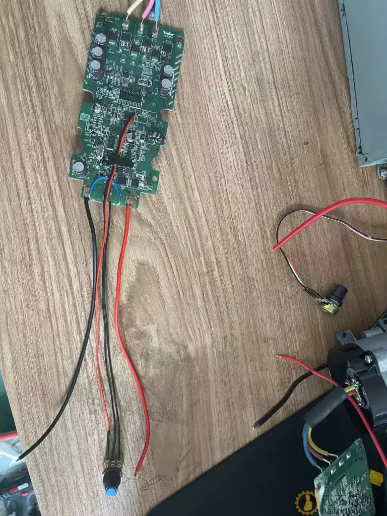 hp服务器c7000暴力风扇12v 16.5a改装调速的方法和教程，材料可以从还不错商城购买